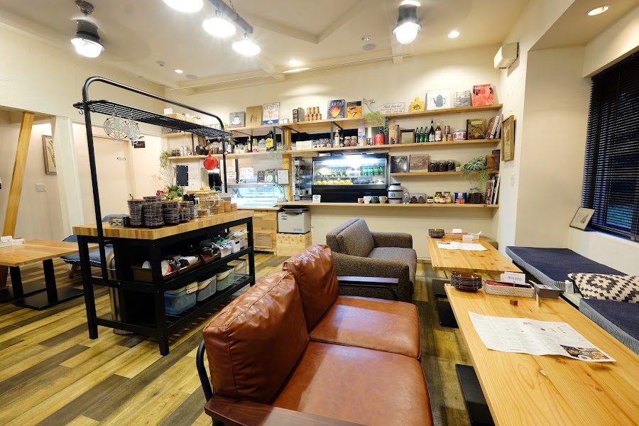 ANOTHER PLACE CAFE（アナザープレイスカフェ）別所沼公園の写真