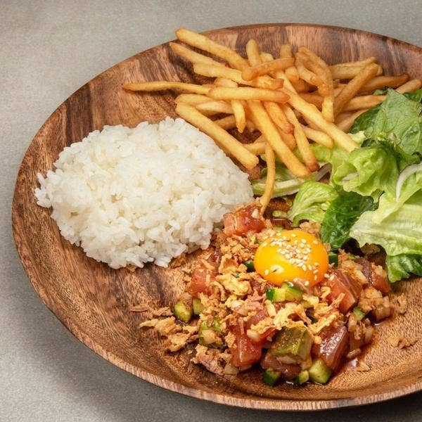 Buzz Cafe by ANELLAの写真