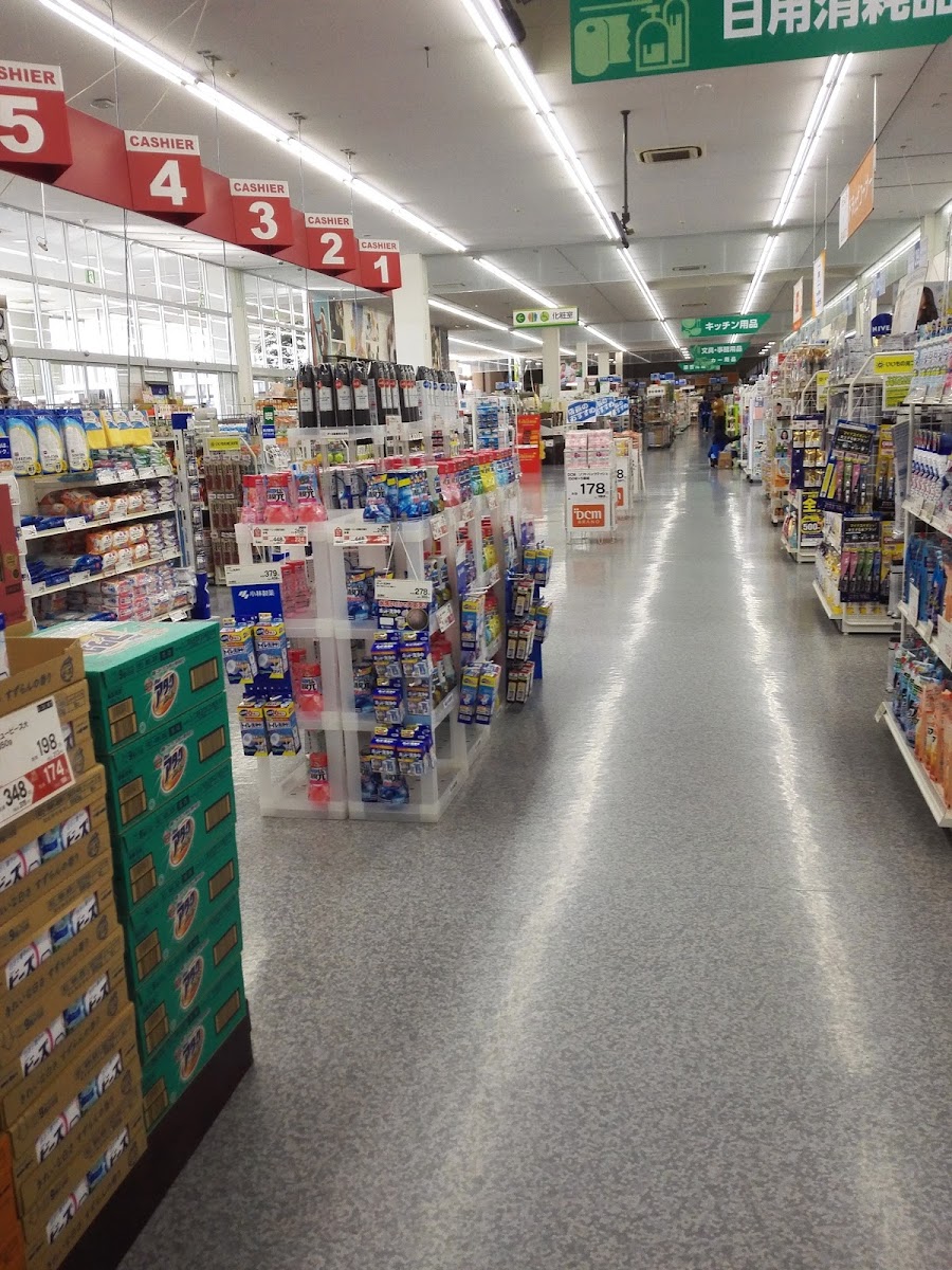 DCM南アルプス店の写真
