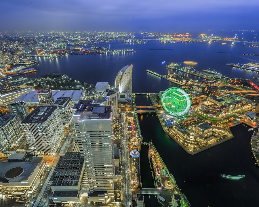 横浜ランドマークタワーの写真